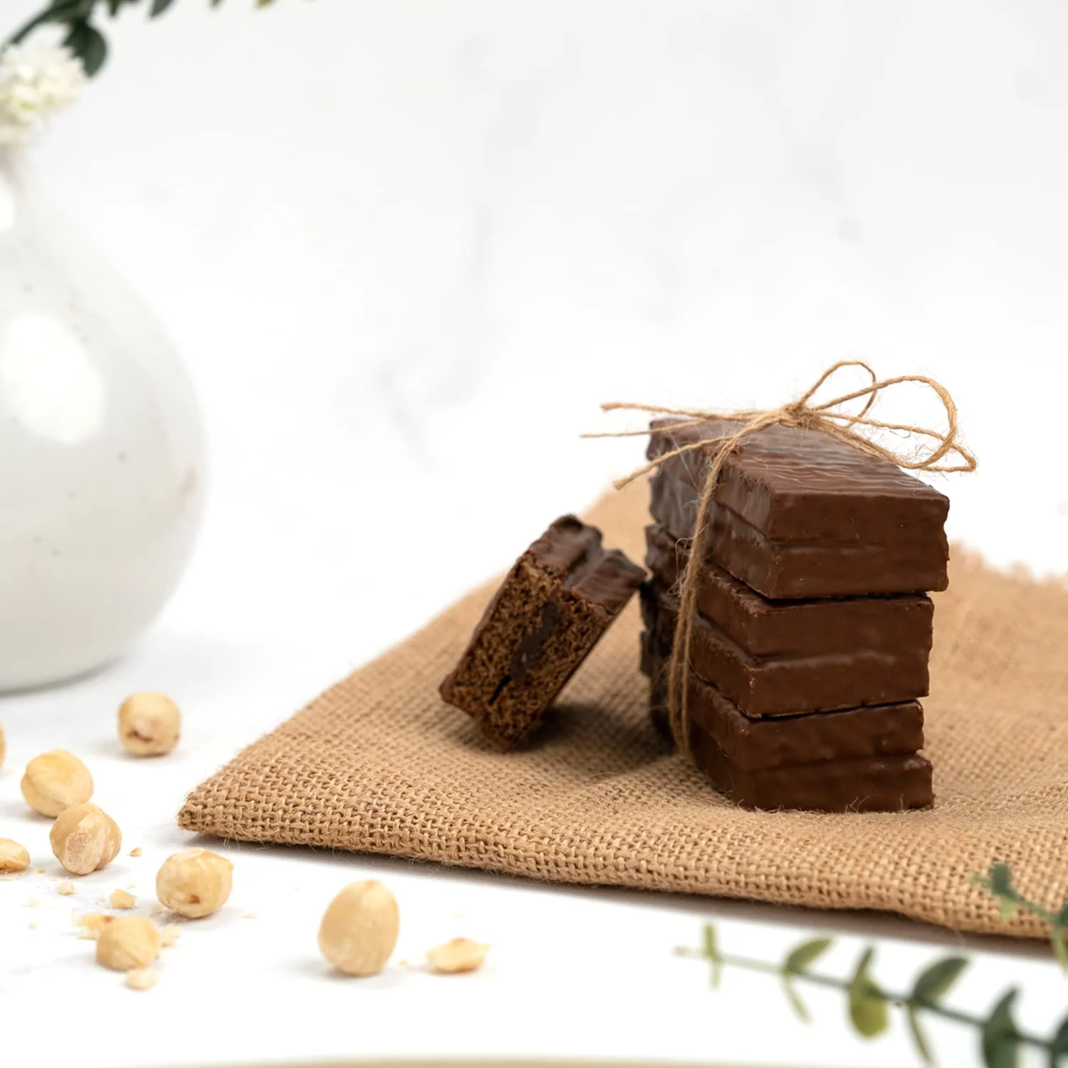 Lavian Exotique Chocolate Brownie Cakes Creme Bakes, 2 x 20 vegetarian cakes pack (40 cakes) - Image 6